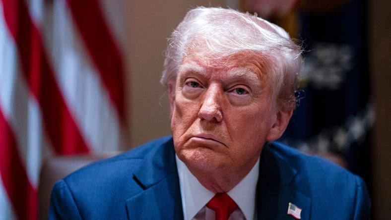 特朗普第二任期首次内阁会:关税、乌克兰、裁员、石油交易都谈到了